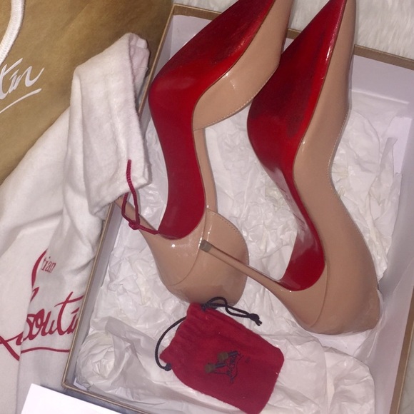Authentic Louboutin SOLD🚫 👠 - Picture 3 of 4